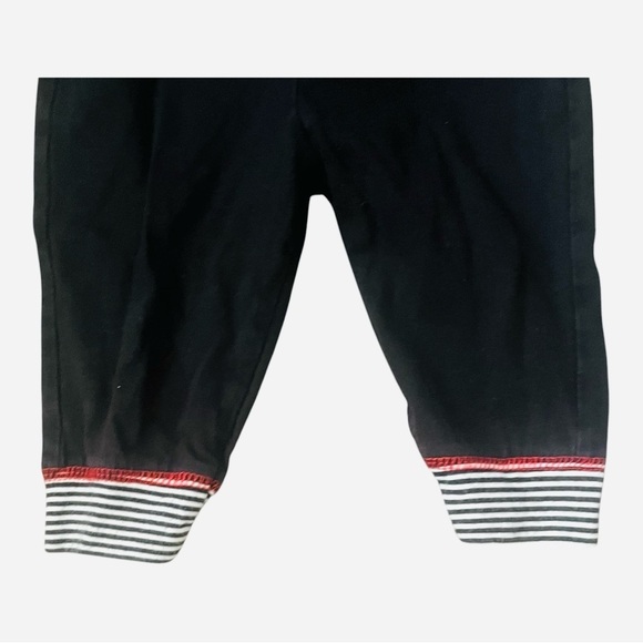 Carter’s pajamas Set of two Black and Camo embroidered baby boy’s 6 Mo cotton - Picture 4 of 8